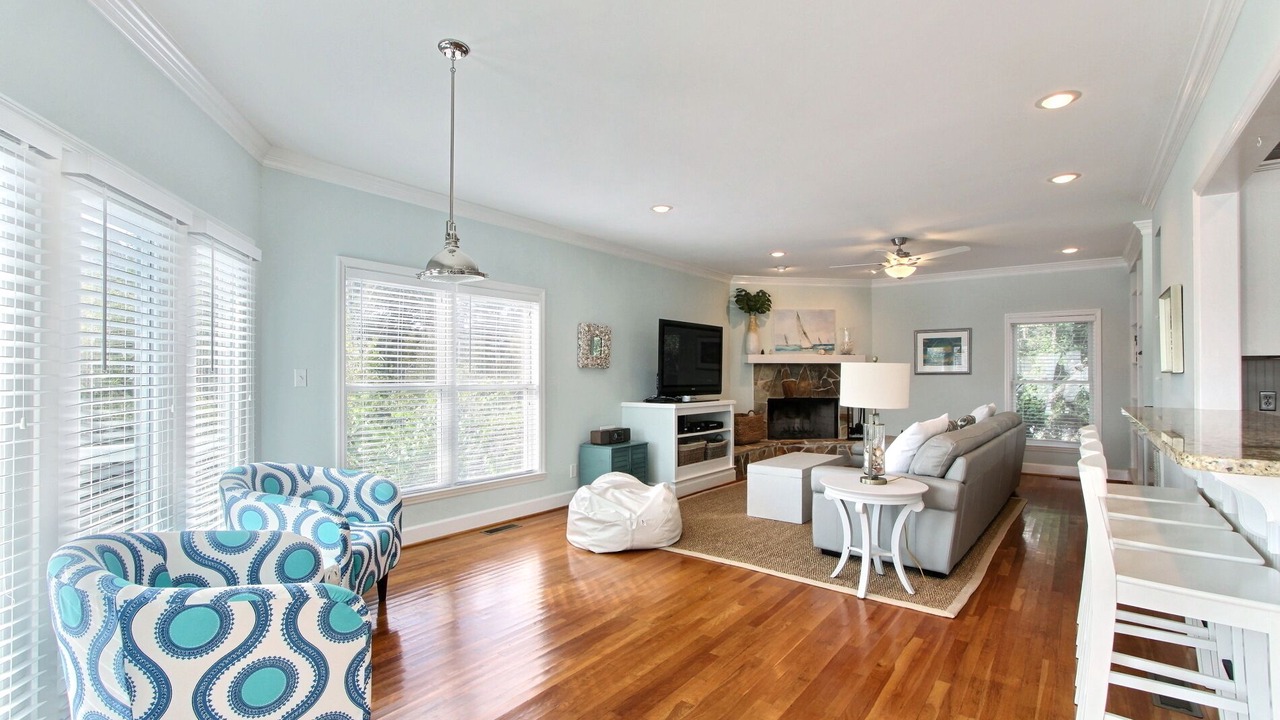 Photo of Livingroom in Tybee Island