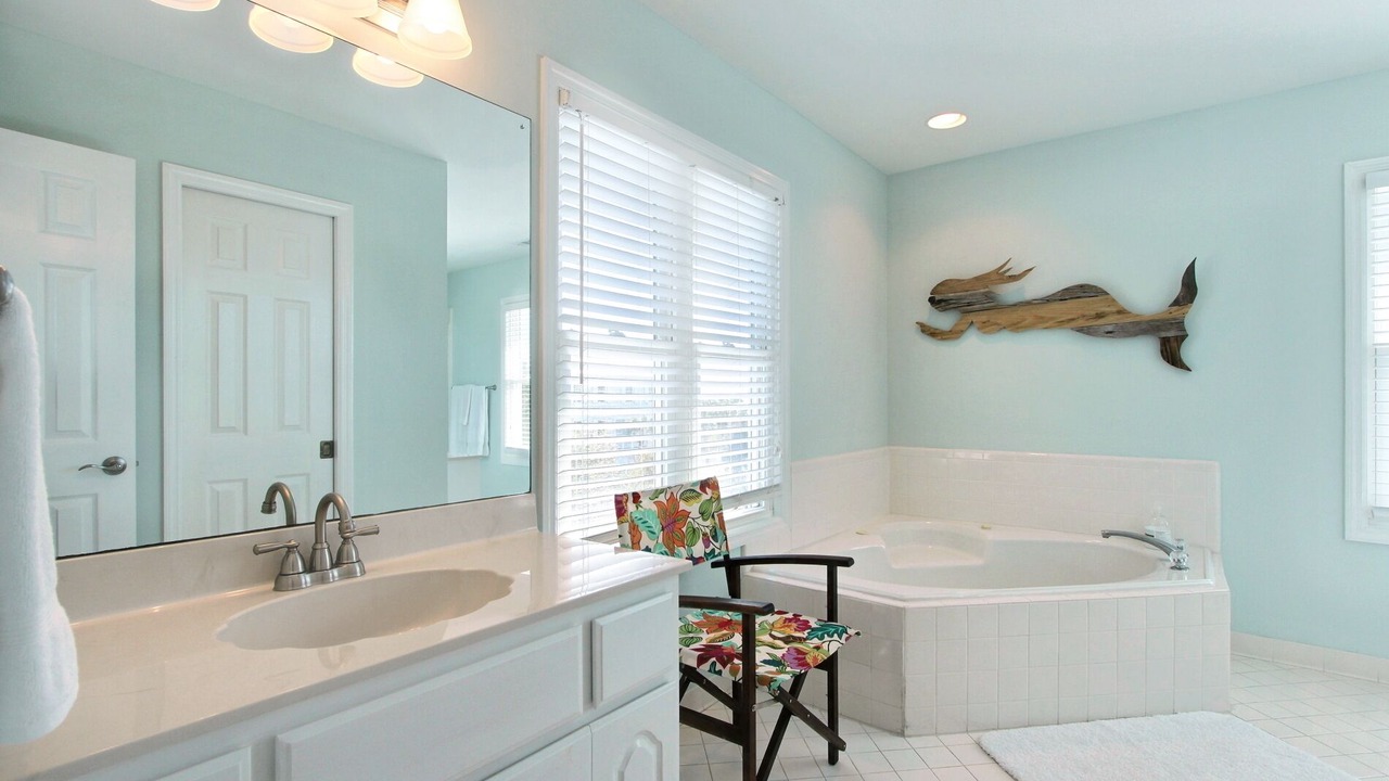 Photo of Bathroom in Tybee Island