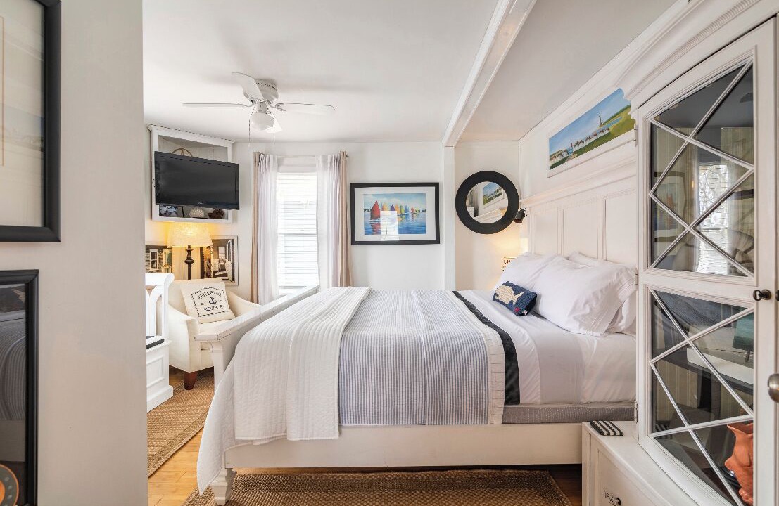 Photo of Others in Off Broadway