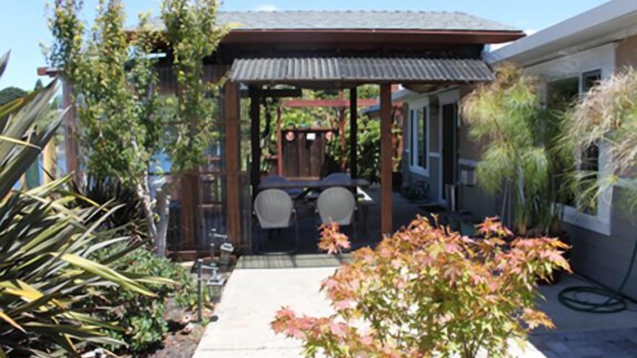 Photo of Others in West Alameda