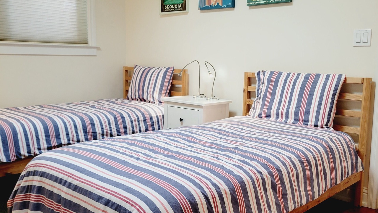 Photo of Bedroom in West Alameda