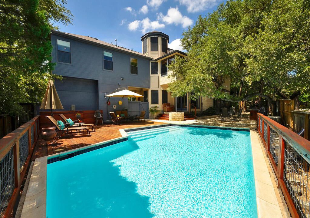 Photo of Outdoor in Barton Hills