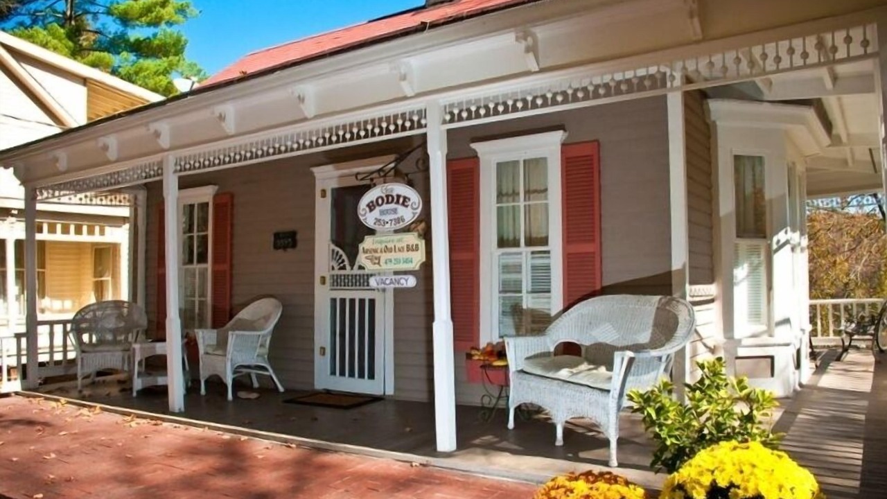 Photo of Others in Eureka Springs Historic District