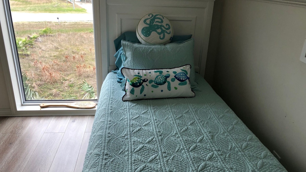 Photo of Bedroom in Freeport