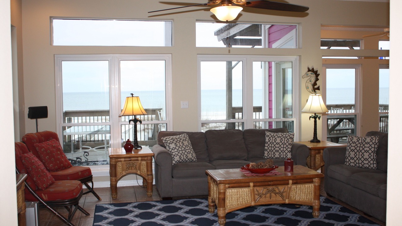 Photo of Bedroom in Gulf Shores