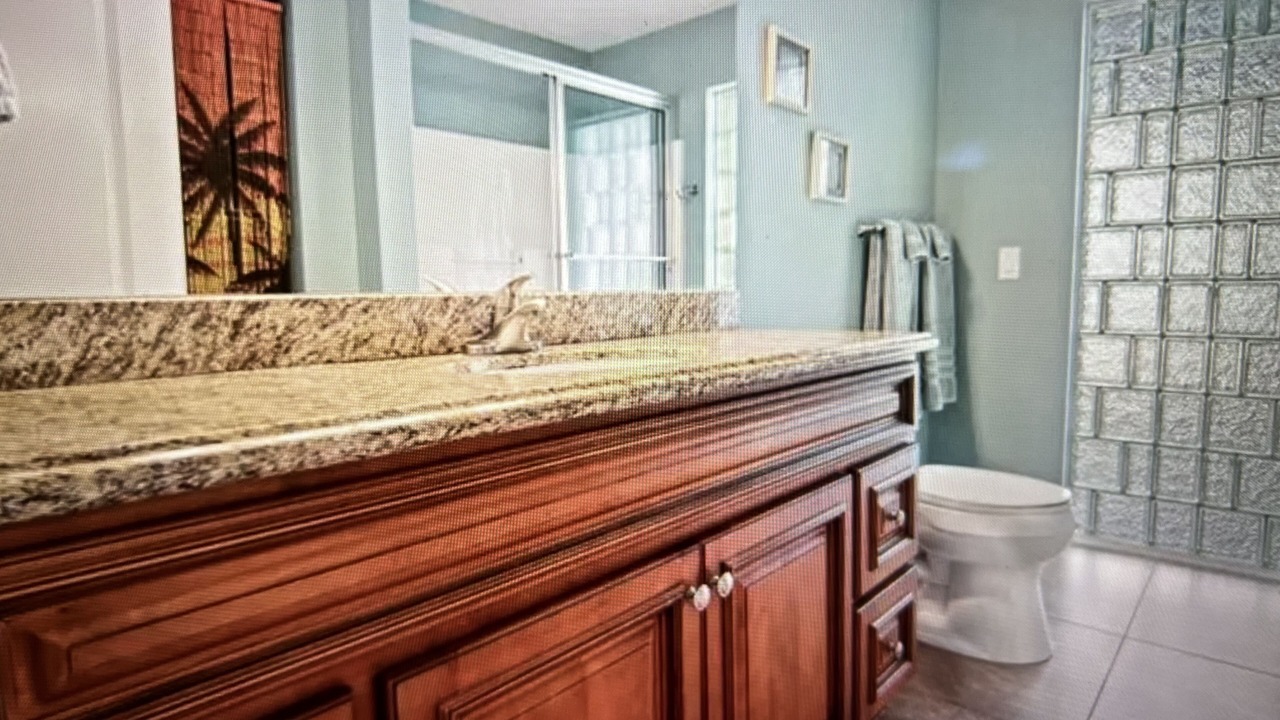 Photo of Bathroom in Connors