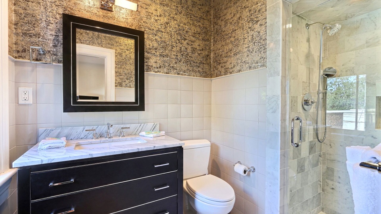 Photo of Bathroom in Historic Downtown Savannah