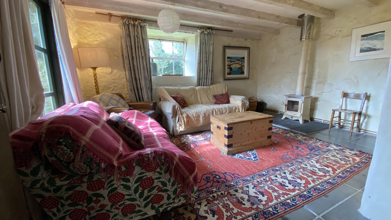 Photo of Livingroom in Helford Passage