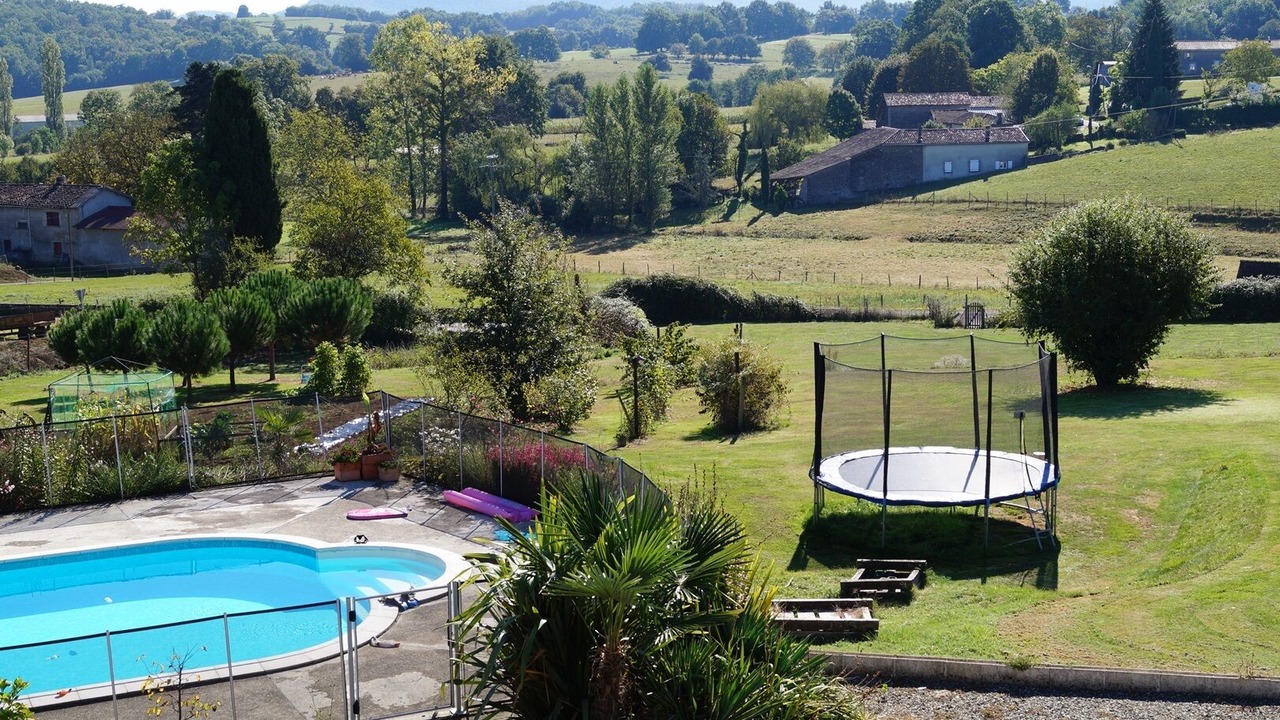 Photo of Outdoor in Rouede