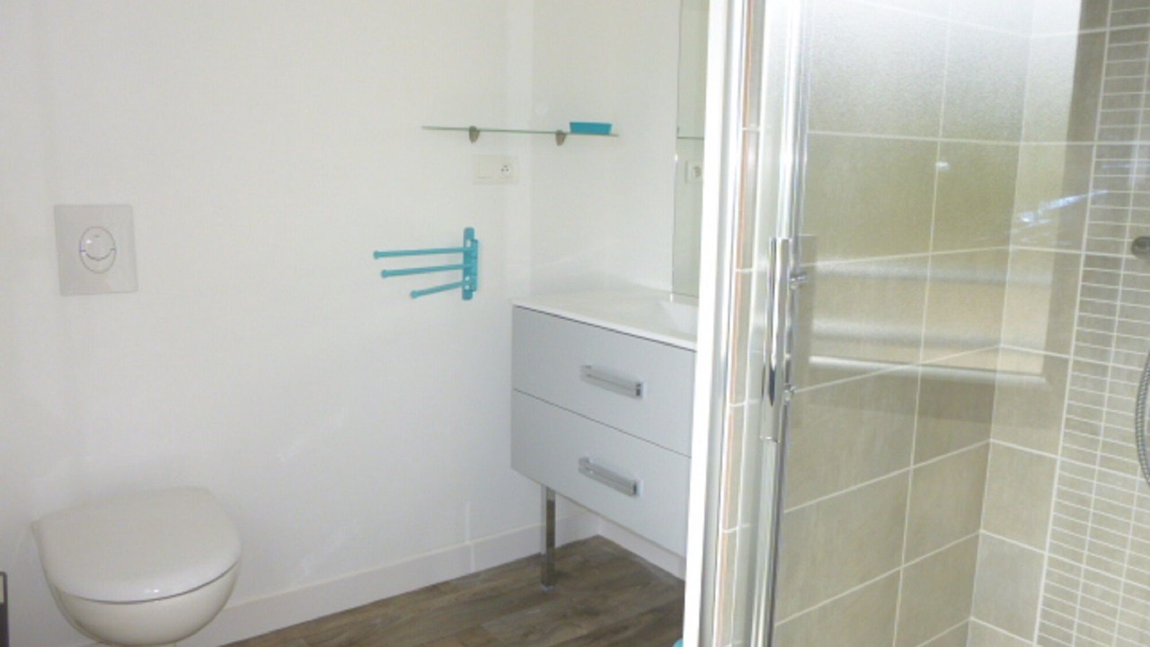 Photo of Bathroom in Pornichet