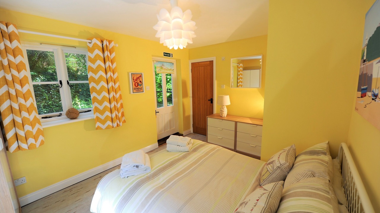 Photo of Bedroom in Thurlestone