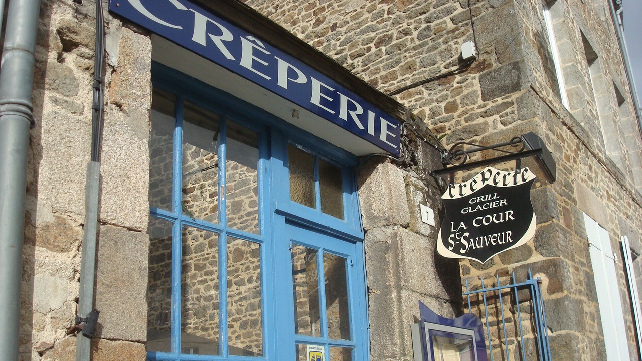 Photo of Others in Dinan