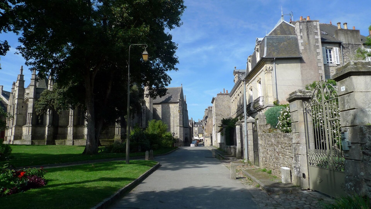 Photo of Others in Dinan