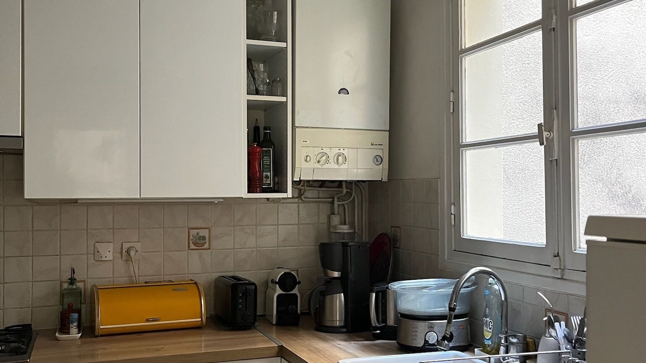 Photo of Kitchen in Quartier Saint-Ambroise