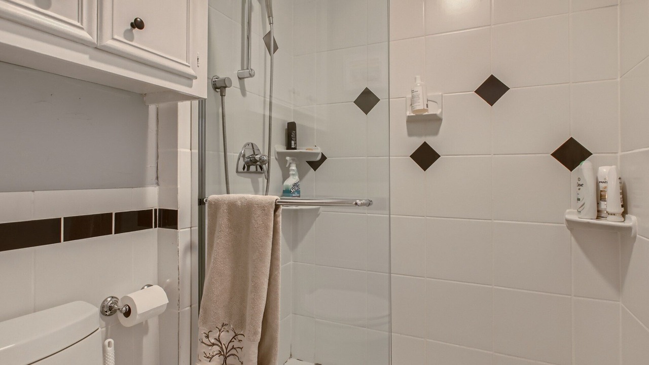 Photo of Bathroom in Lakeway