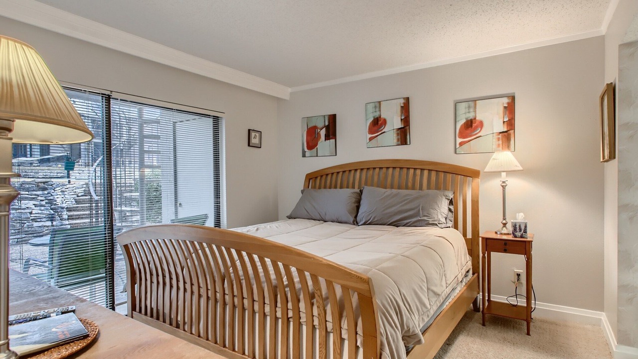 Photo of Bedroom in Lakeway