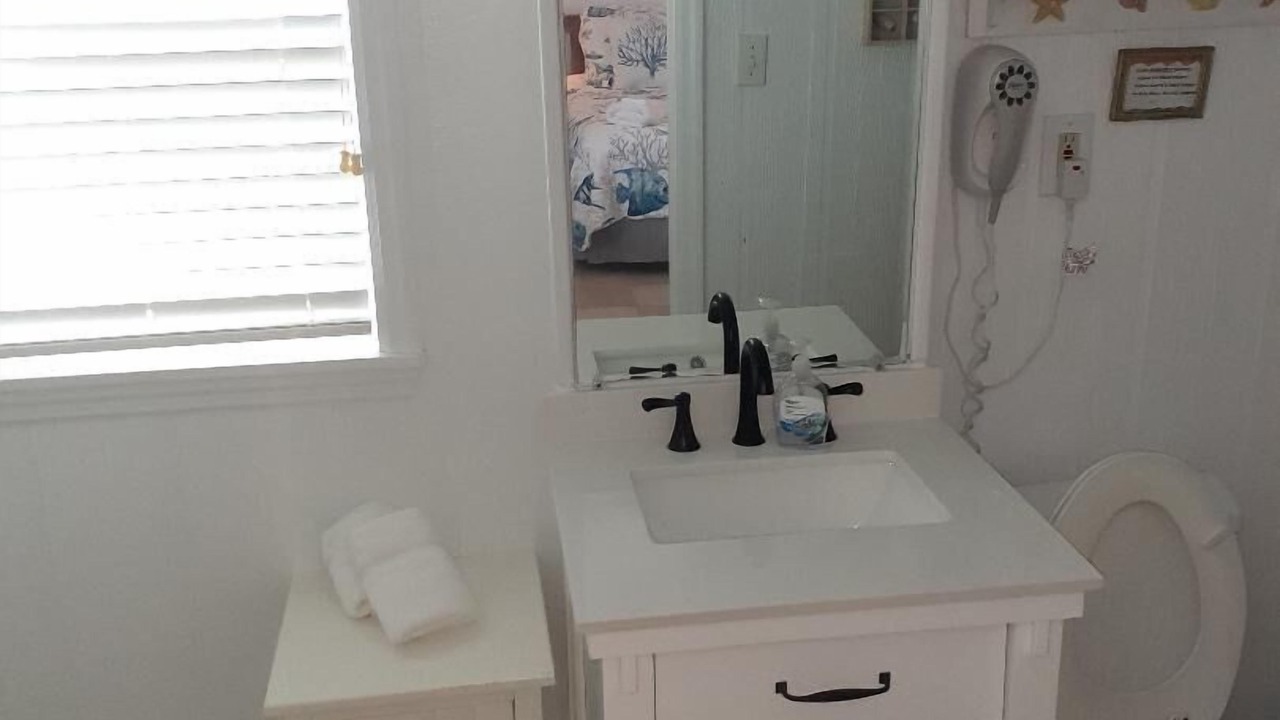 Photo of Bathroom in East End