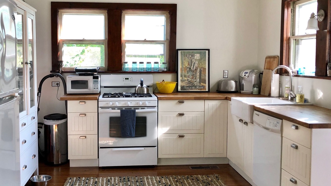 Photo of Kitchen in East Branch