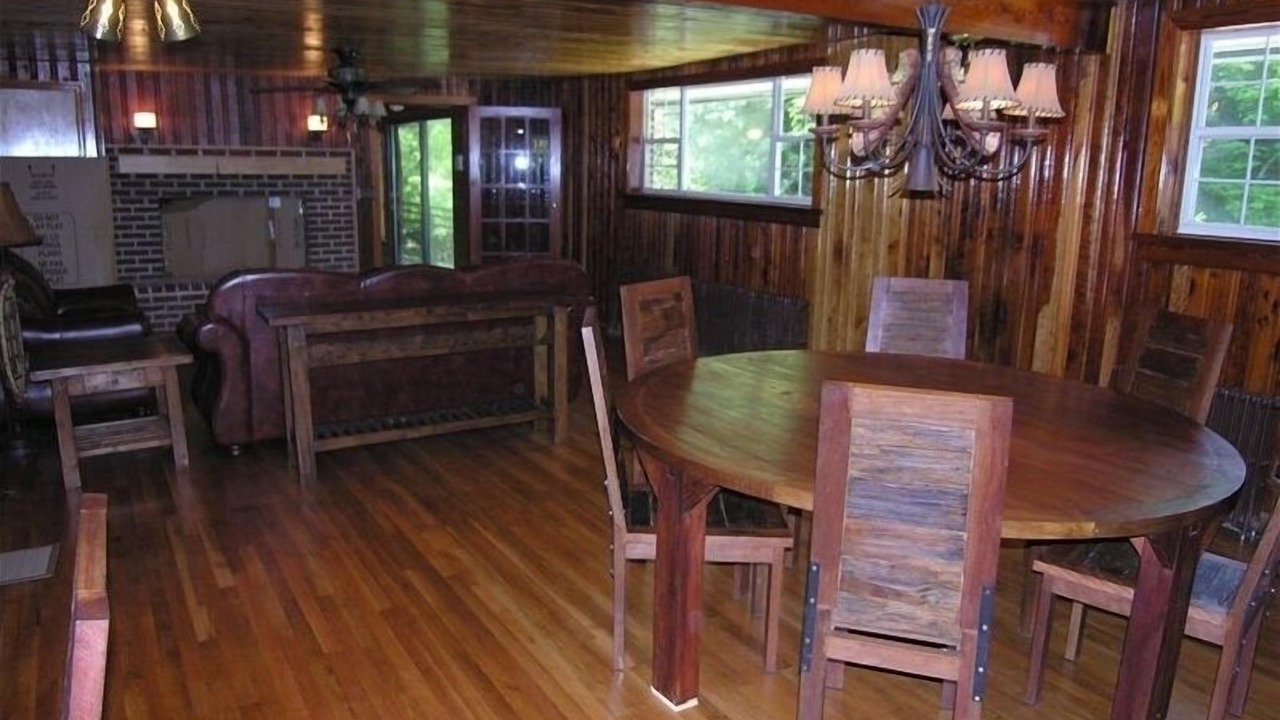 Photo of Bedroom in Ellijay