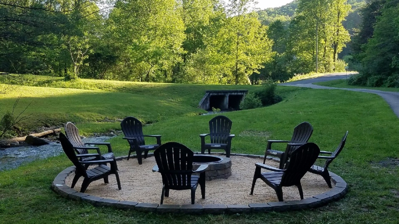 Photo of Others in Ellijay