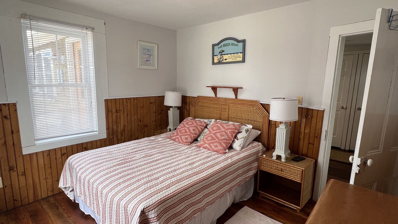 Photo of Bedroom in Beach Haven