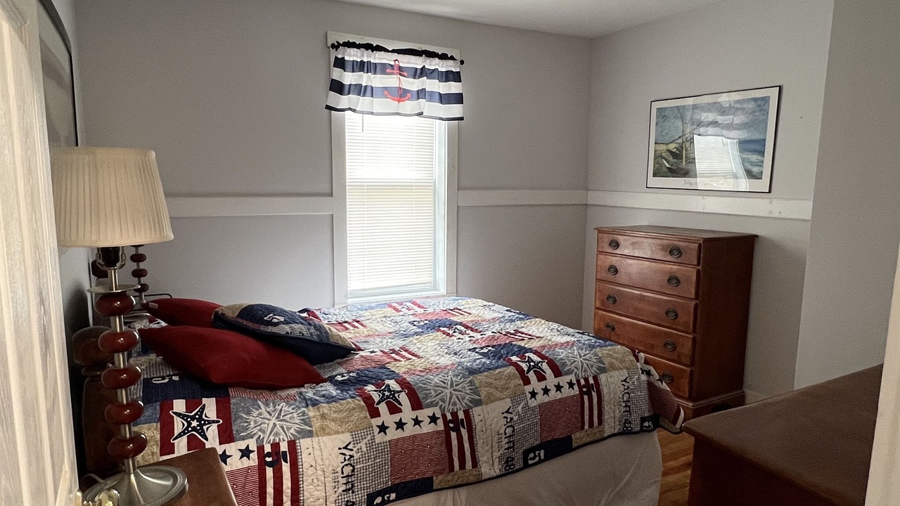 Photo of Bedroom in Beach Haven
