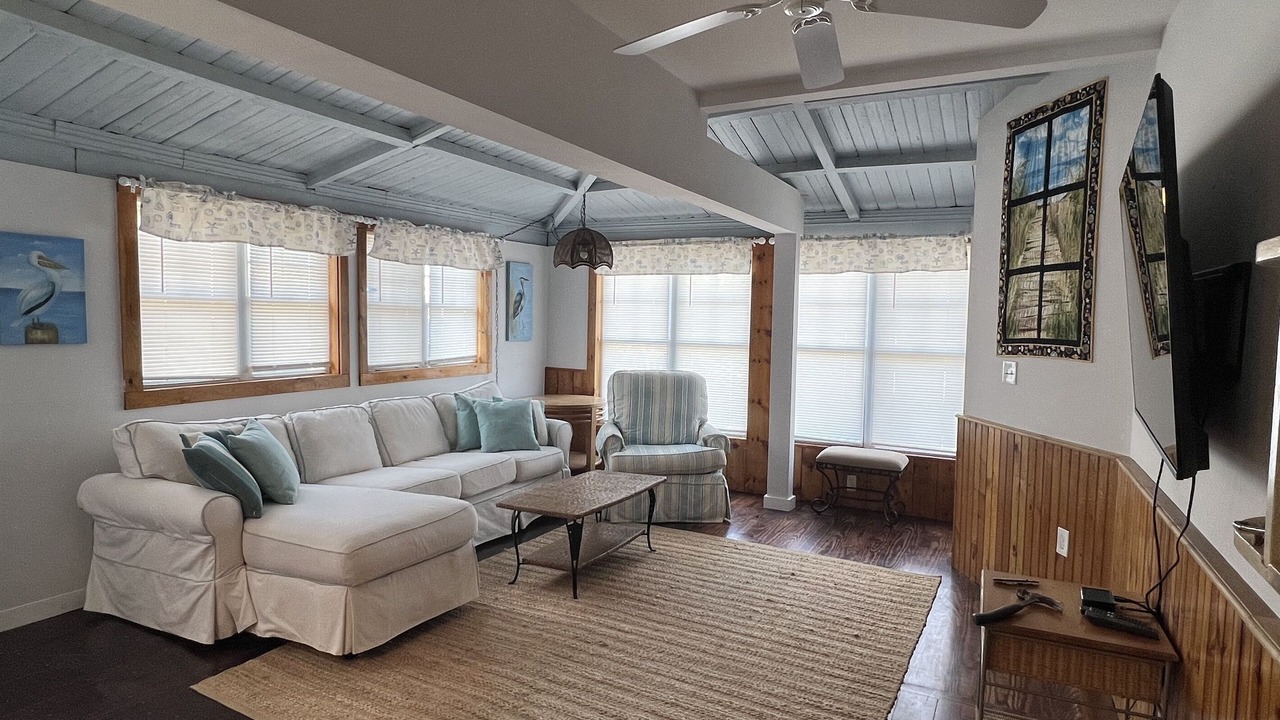 Photo of Livingroom in Beach Haven