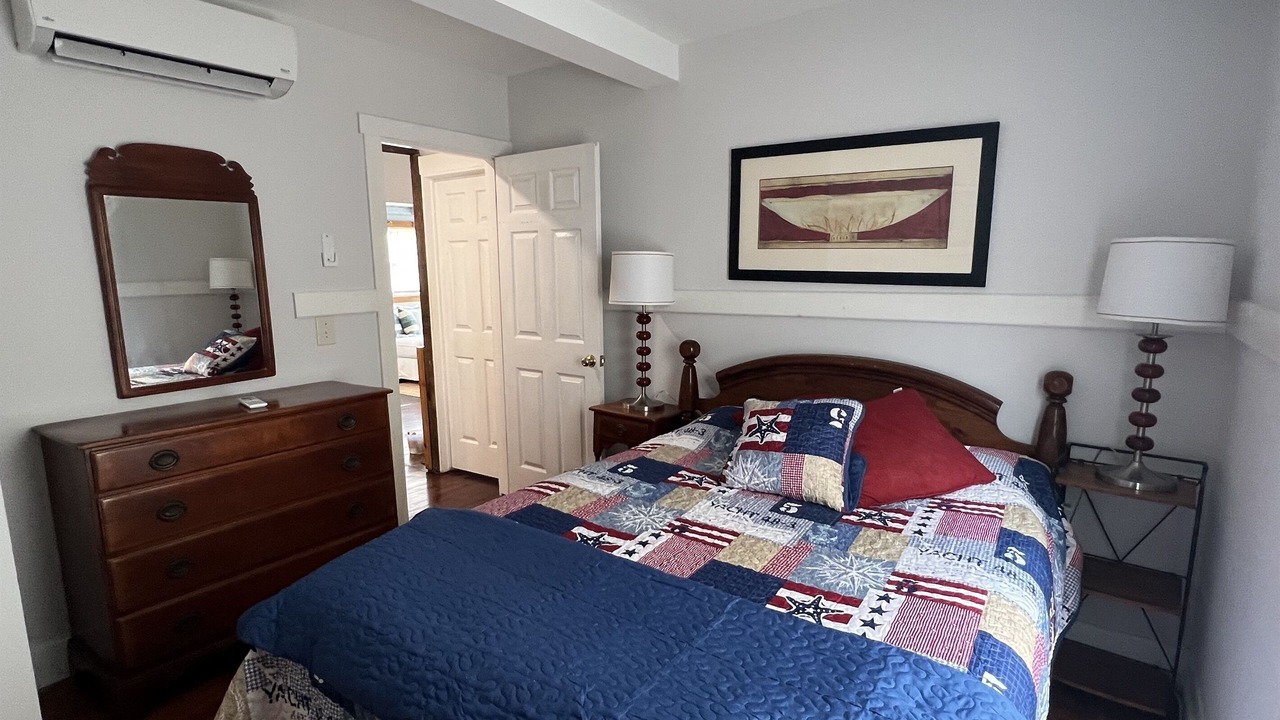 Photo of Bedroom in Beach Haven