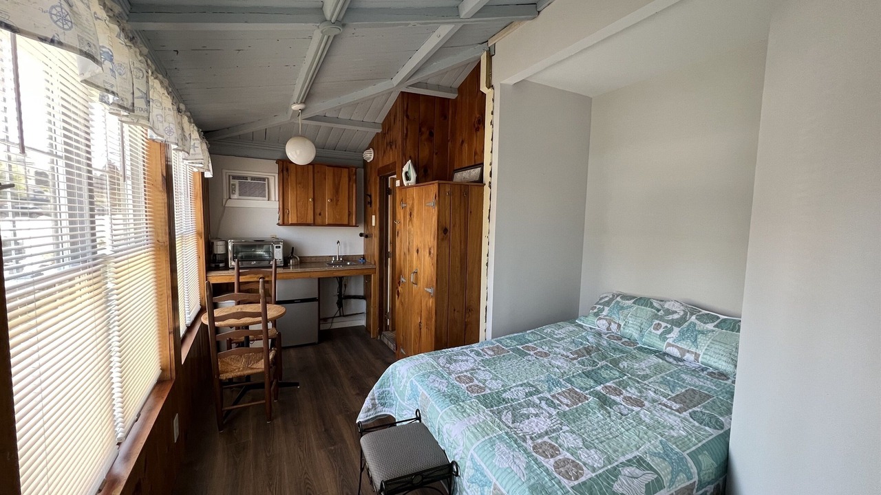 Photo of Bedroom in Beach Haven