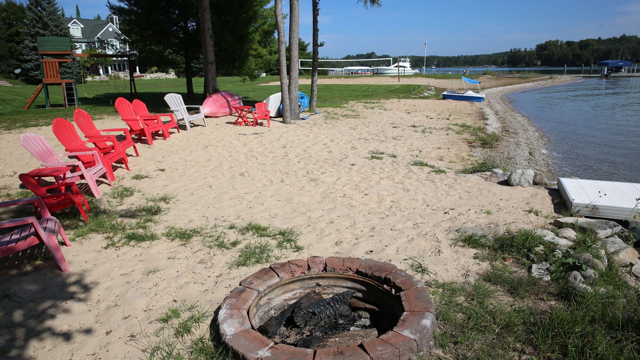 Photo of Others in Charlevoix