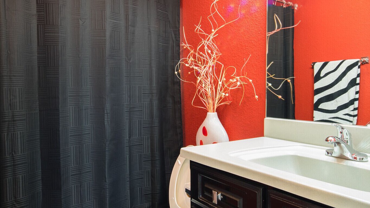 Photo of Bathroom in Rockwell