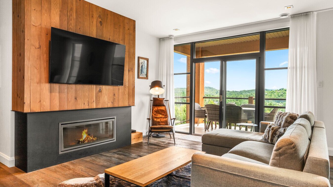 Photo of Livingroom in Mont-Tremblant