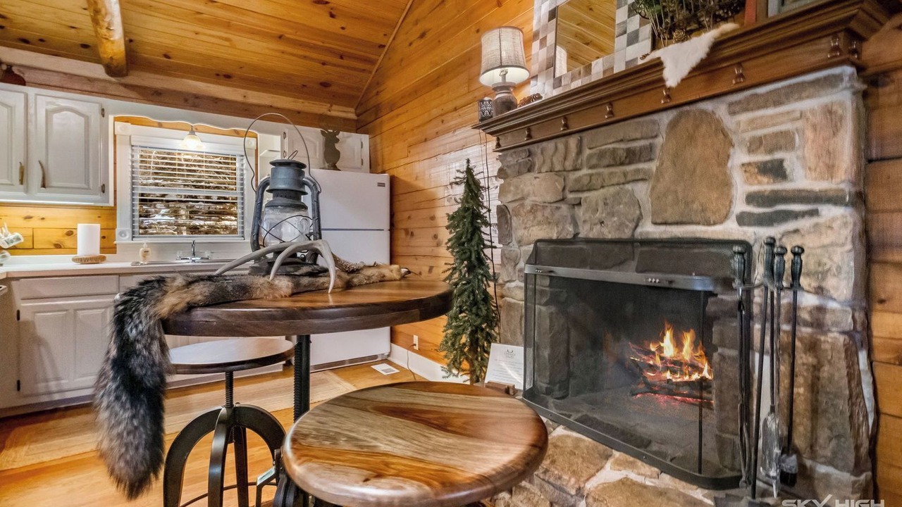 Photo of Livingroom in Eureka Springs