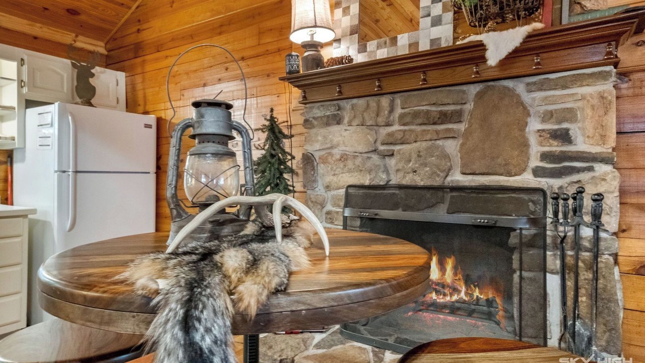 Photo of Livingroom in Eureka Springs