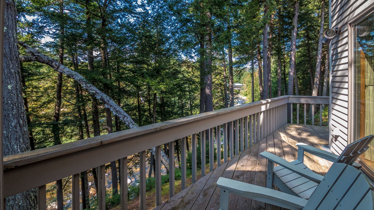 Photo of Patio Balcony in Jackson
