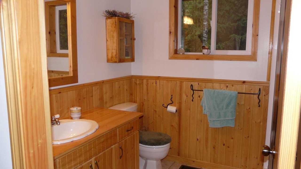 Photo of Bathroom in Warnick
