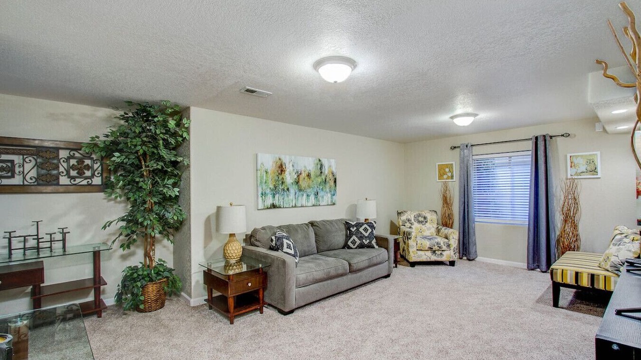 Photo of Livingroom in Southeast Colorado Springs