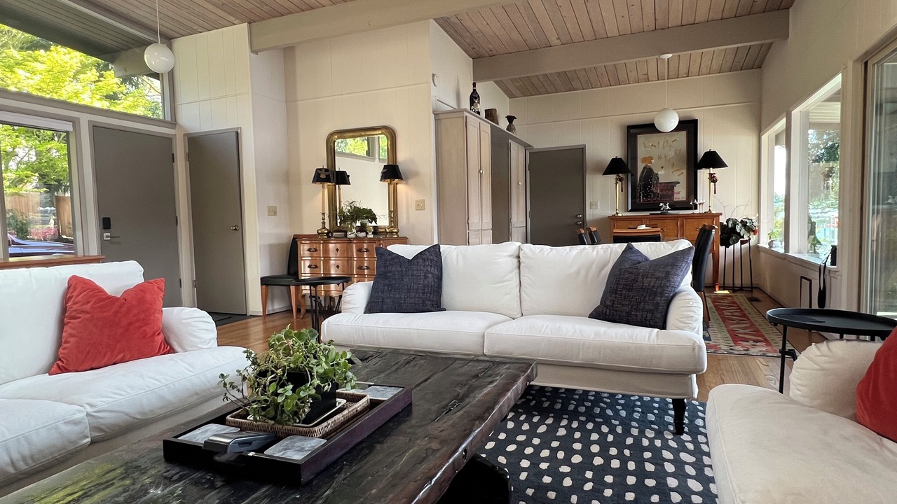 Photo of Livingroom in Winslow