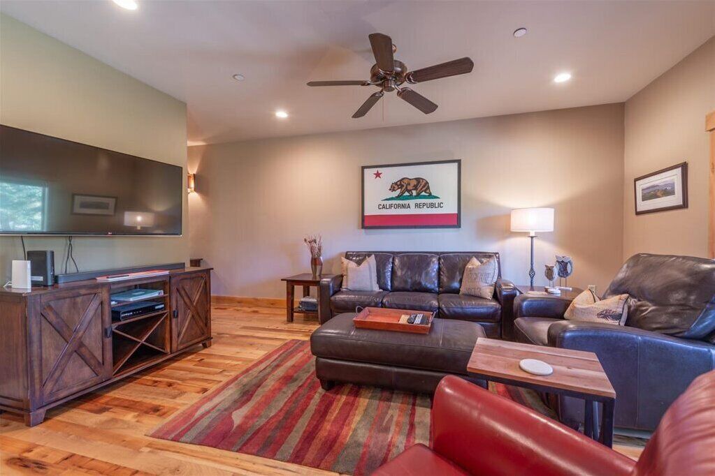 Photo of Livingroom in Truckee