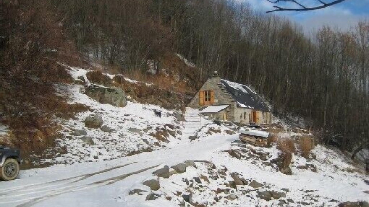 Photo of Outdoor in Grust