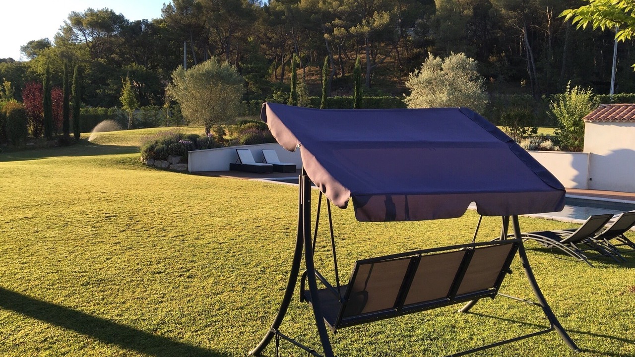 Photo of Outdoor in Cabries
