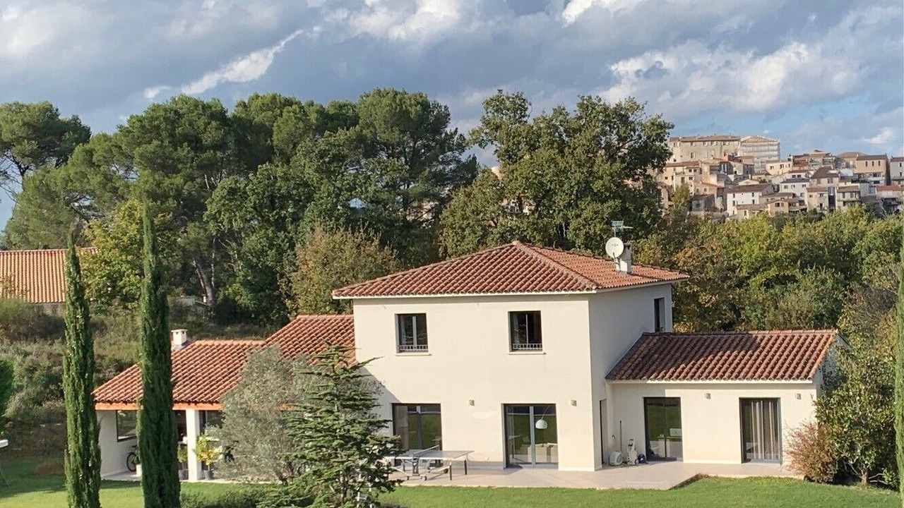 Photo of Outdoor in Cabries