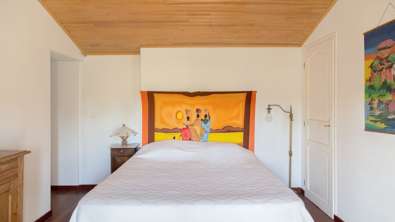 Photo of Bedroom in Pont-Saint-Esprit