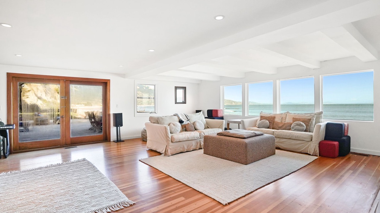 Photo of Bedroom in Bolinas