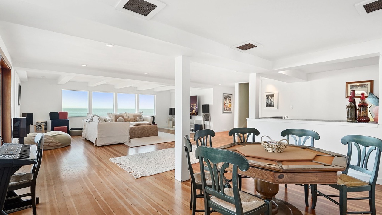 Photo of Bedroom in Bolinas