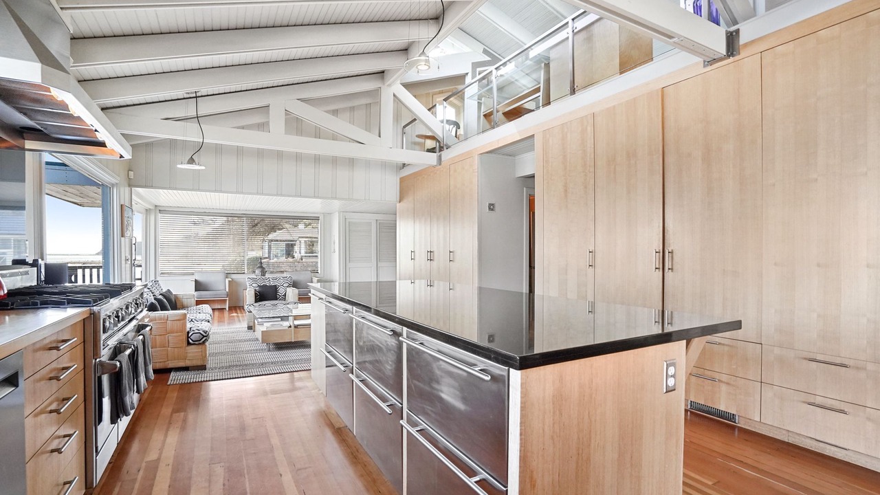 Photo of Others in Bolinas