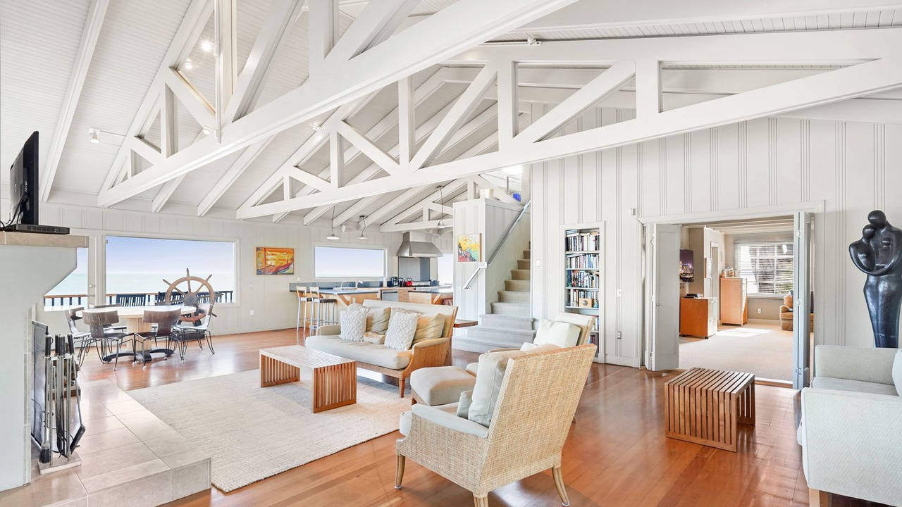 Photo of Bedroom in Bolinas