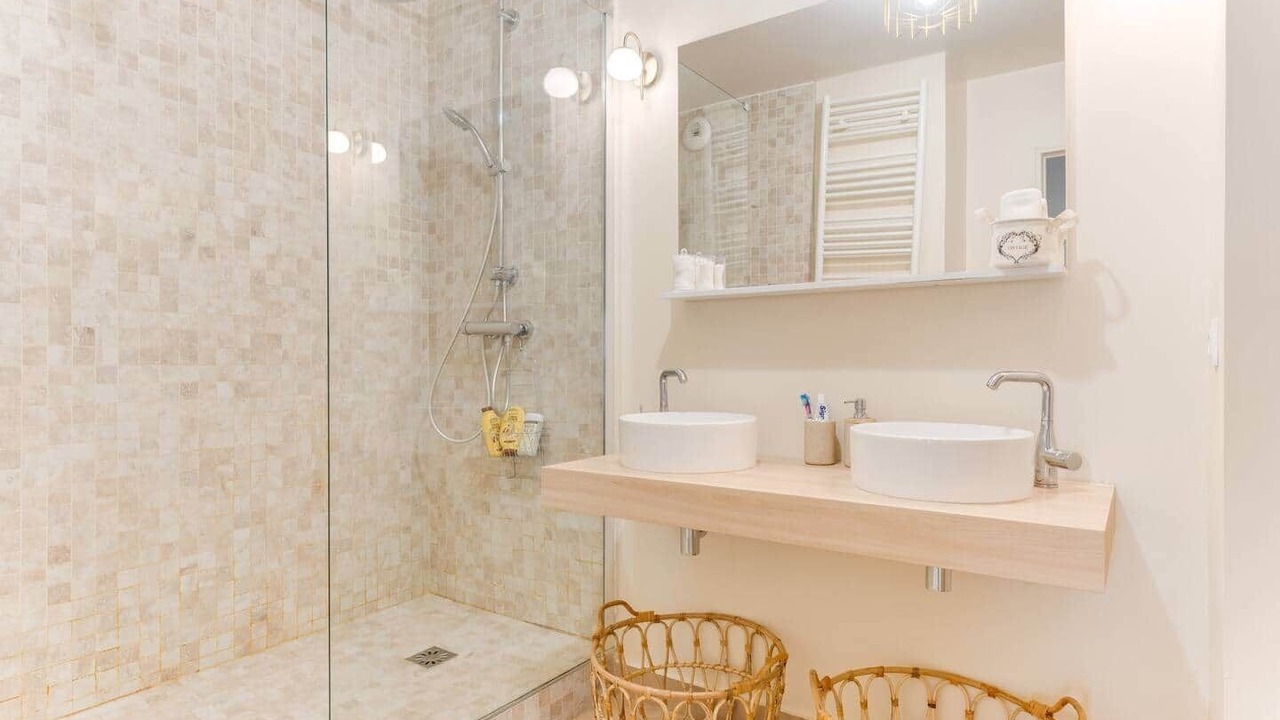 Photo of Bathroom in Levallois-Perret