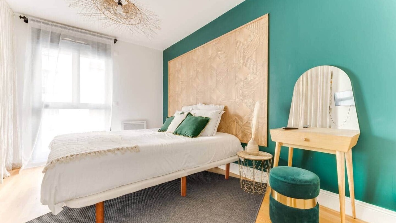 Photo of Bedroom in Levallois-Perret