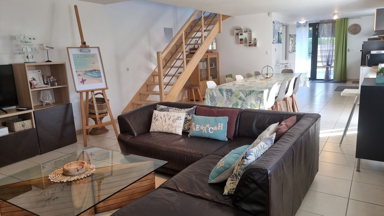 Photo of Livingroom in Ploneour-Lanvern